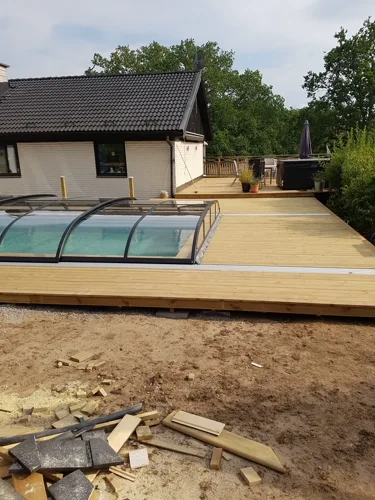 Altanbyggnation med integrerad poolanläggning – bild 5