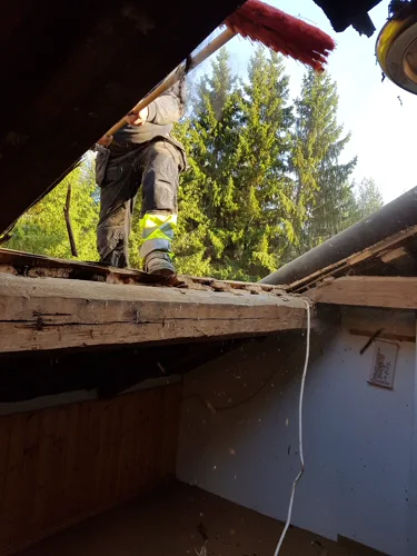 Takreparation och isolering – bild 2