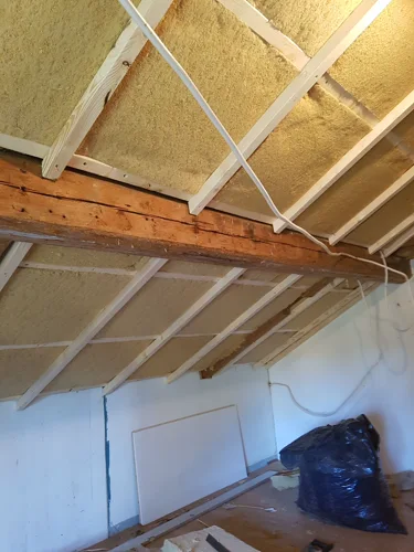 Takreparation och isolering – bild 9